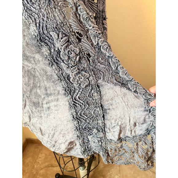 VTG Chorisia Italy Lace Women's Vest Gray Velvet Crochet Boho Duster Size S/M - Picture 4 of 9